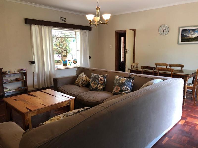 To Let 3 Bedroom Property for Rent in Golden Acre Western Cape